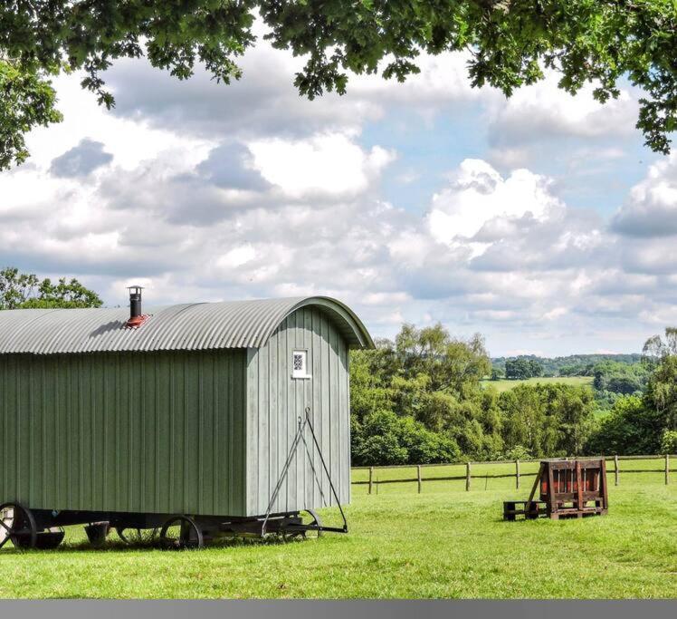 Skylark Shepherds Hut Royal Tunbridge Wells Exterior foto
